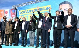 AK Parti Büyükşehir Belediye Başkan Adayı Sami Er, Doğanyol ilçesini ziyaret etti