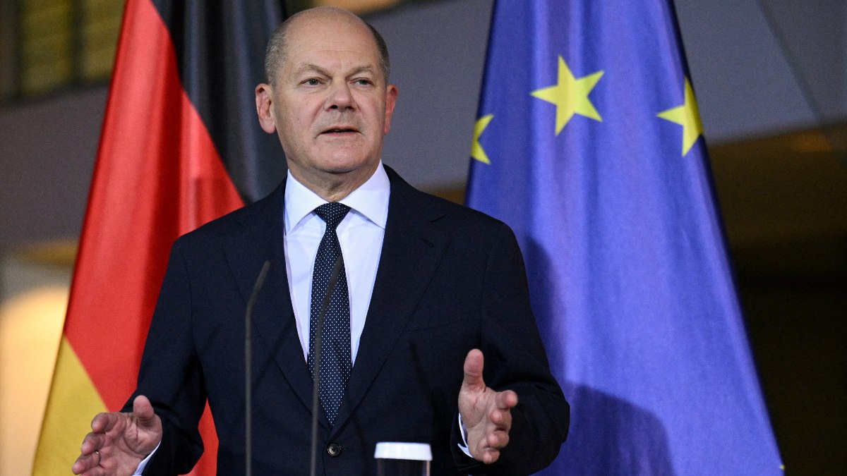 Almanya Başbakanı Scholz, 15 Ocak 2025’te meclisten güven oyu isteyeceğini duyurdu