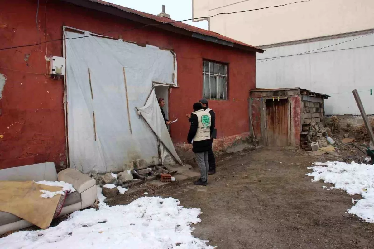 Ağrı Umut Kervanı Derneği’nden Kış Yardımları